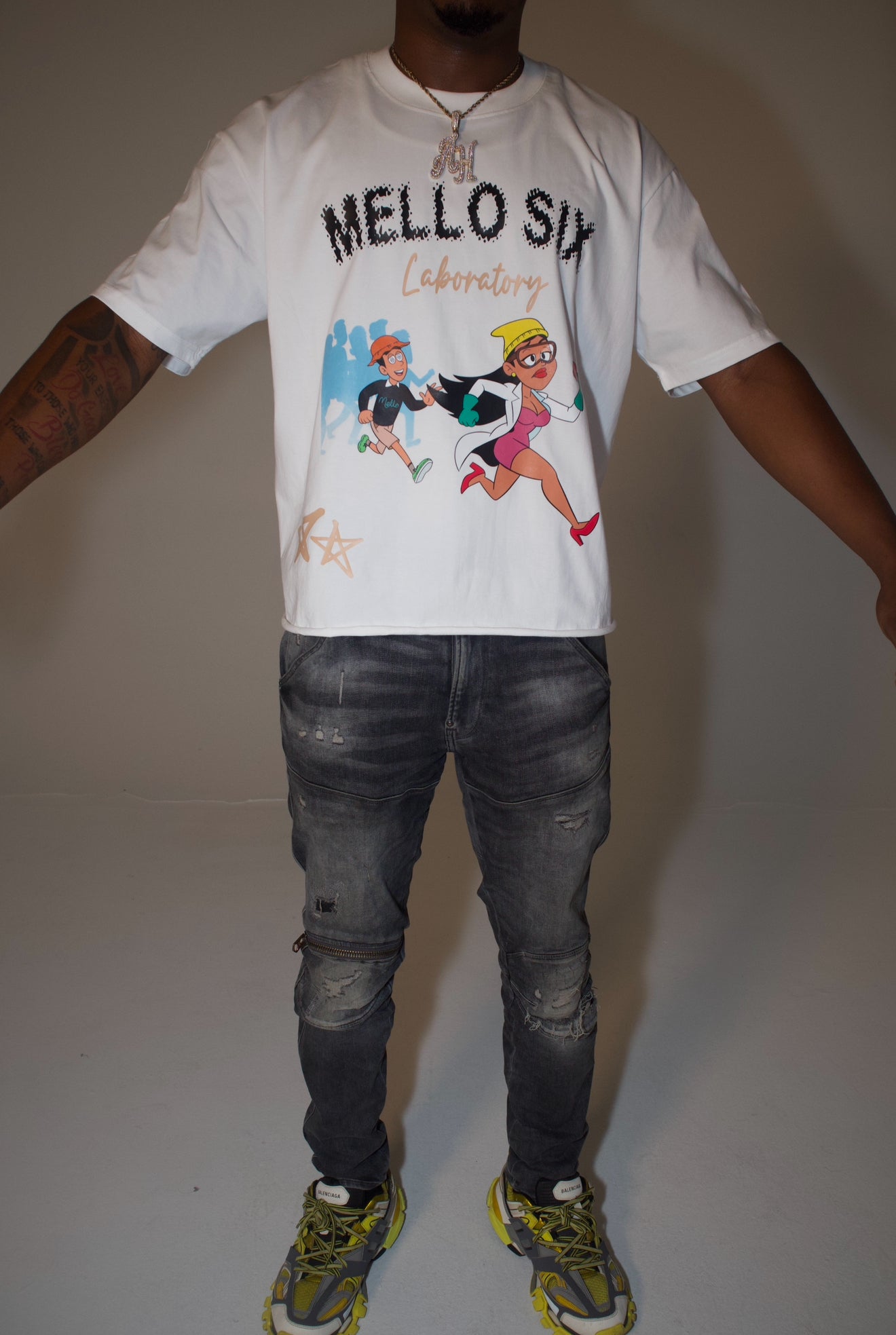 "MR. SKYLARK" GRAPHIC TEE